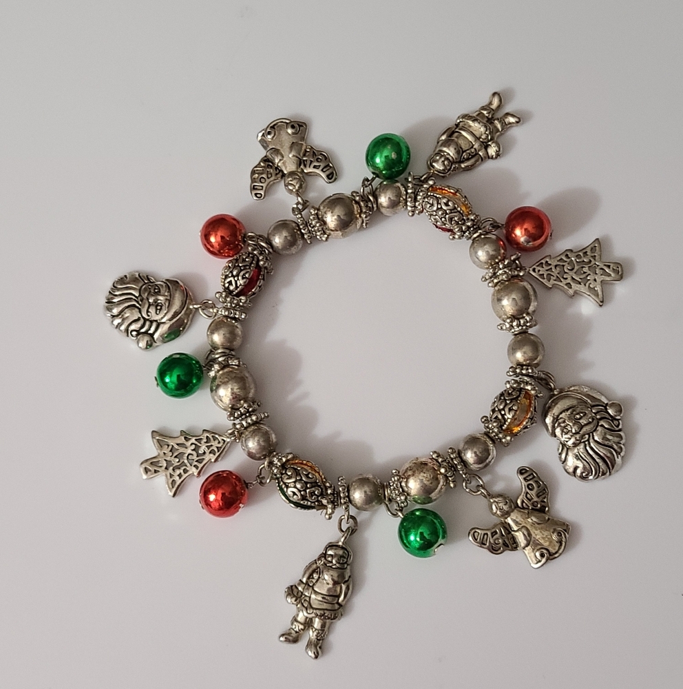 Vintage Christmas Charm Bracelet Silver Jingle Bells Santa Tree Angels Oranament